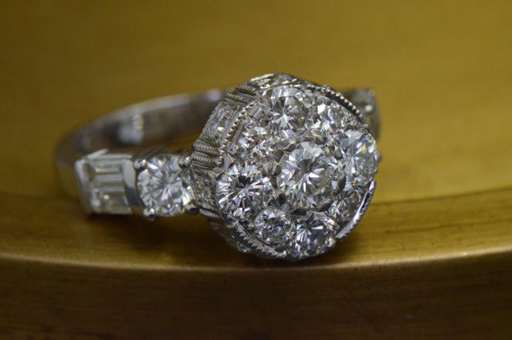 Art Deco-Inspired Diamond Ring 18K White Gold