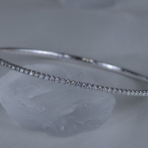 Diamond Bangle | White Gold