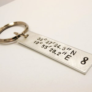 Keychain Personalised Aluminum, Handstamped with custom Coordinates, Initials, Message, Quote, Names, Men Woman Family Friend Groomsmen Gift image 2