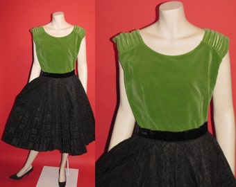 Vintage 1950's Evening Soiree 50's Green Velvet PinUp Blouse Womens Top - L