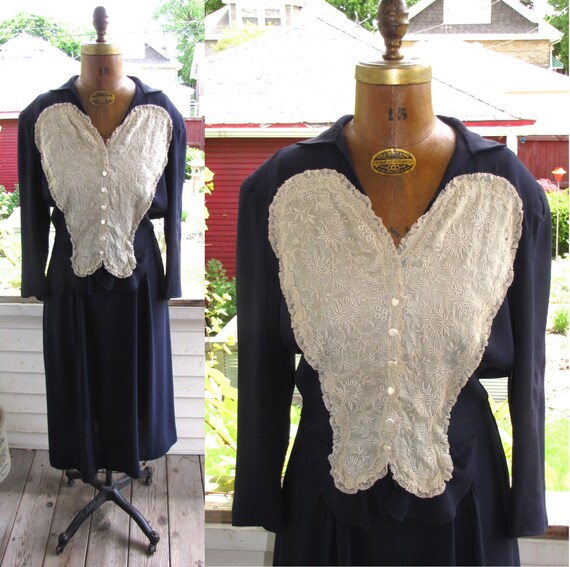 1930's Floral Hearts 30's Crepe Navy Blue Demure P