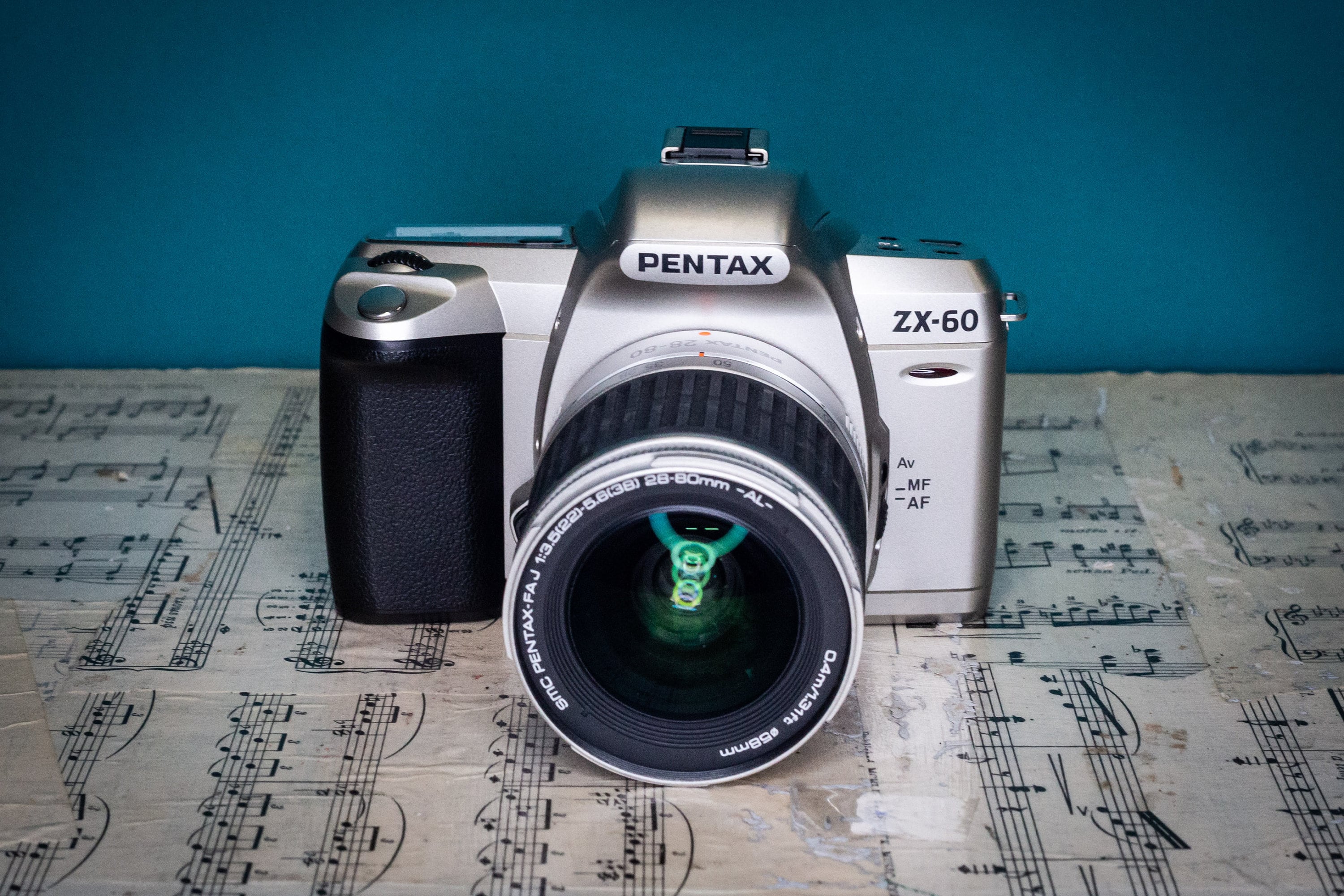 Working Vintage Pentax ZX-60 35mm Film SLR Camera With Working Vintage Pentax ZX-60 35mm Film SLR Camera With