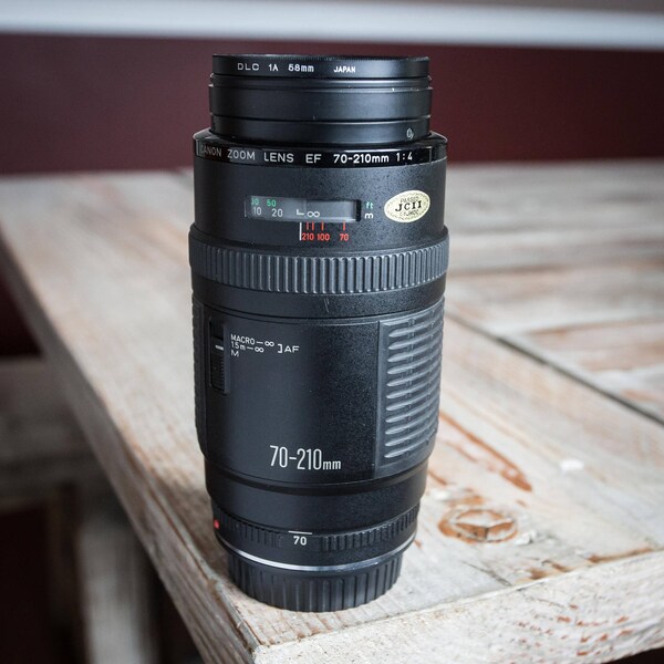 Vintage Canon EF 70-210mm f/4 EOS Camera zoomlens