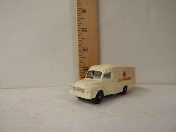 lesney lomas ambulance