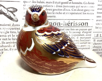 Vintage Royal Crown Derby Chaffinch Bird Paperweight with Gold Stopper