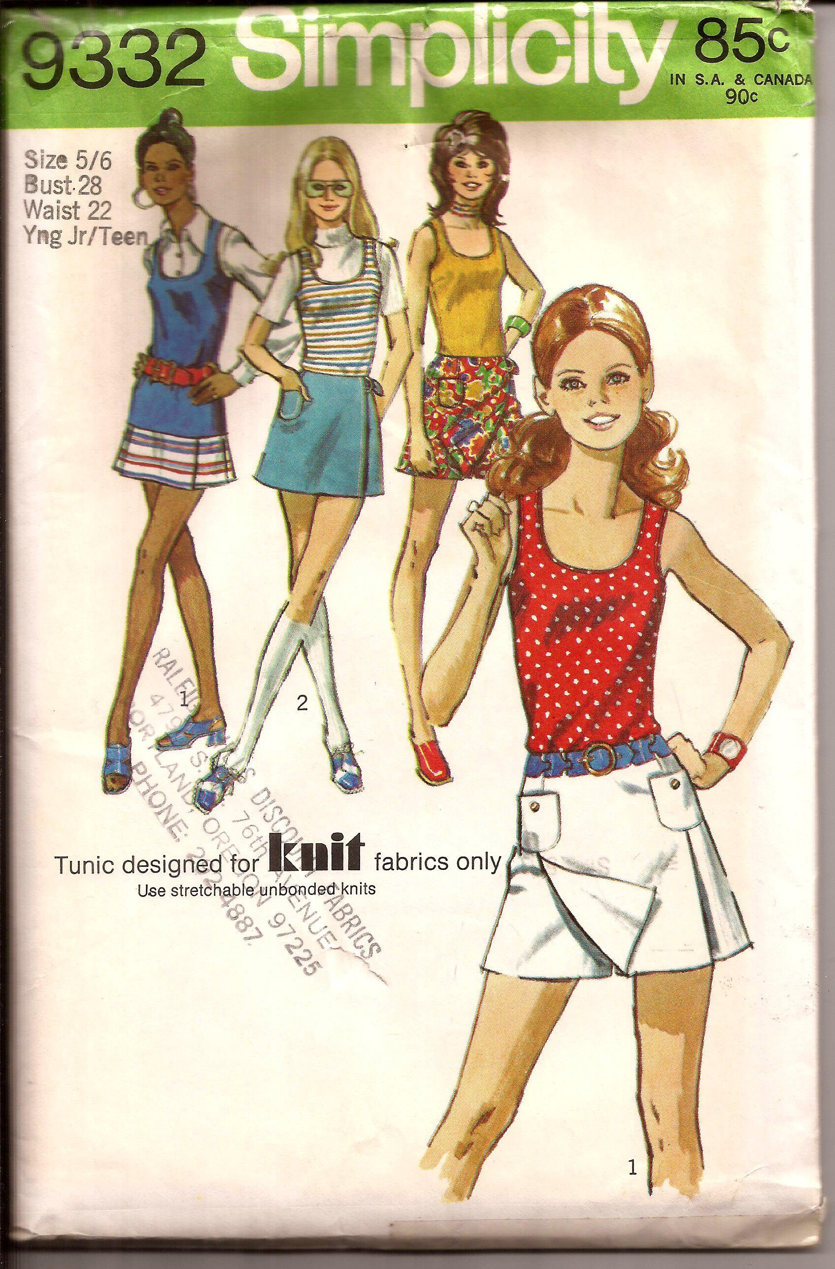 Vintage 1970s Girls Scooter Skirt and Tunic Sewing Pattern