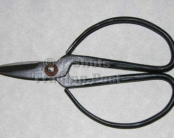 Small Old Style Steel Scissors 4-1/2"- Sewing Crafts Scrapbooking Leatherwork **NEW**