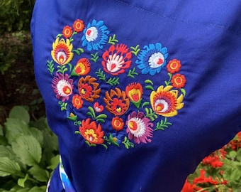 Polish Folk apron with SERCE ŁOWICKIE embroidery