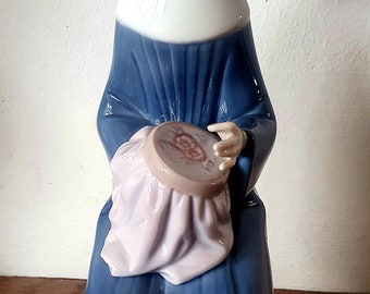 Lladró Nun Time to Sew (Blue) #5501 - Handcrafted Porcelain Figurine, Vintage Religious Collectible for Unique Home Decor, Collectors Gift