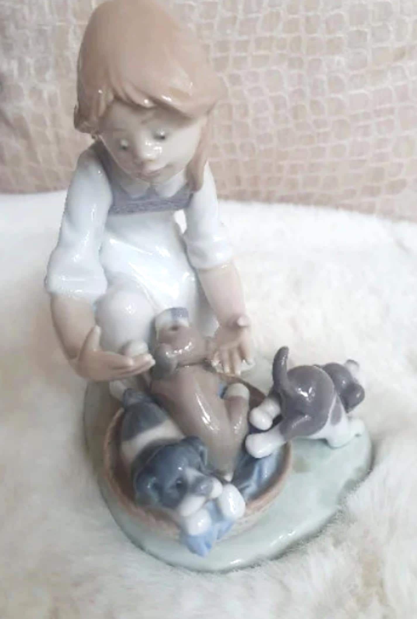 LLADRO ✨置物 LLADRO（リヤドロ） 白い馬の少女 ウマ 干支 置物 01004516 LLADRO