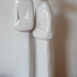 Lladro Retired Type 385 White Nuns Vintage Decor Handmade Statue Historical Collection, Collectible Figurines Gift Antique Porcelain Gifts
