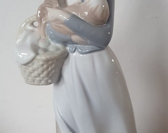 Lladro Figurines Retired, Girl with Cockerel #4592, figurines and knick knacks, Porcelain Fine Art Sculpture, Gifts For Her, Vintage Art