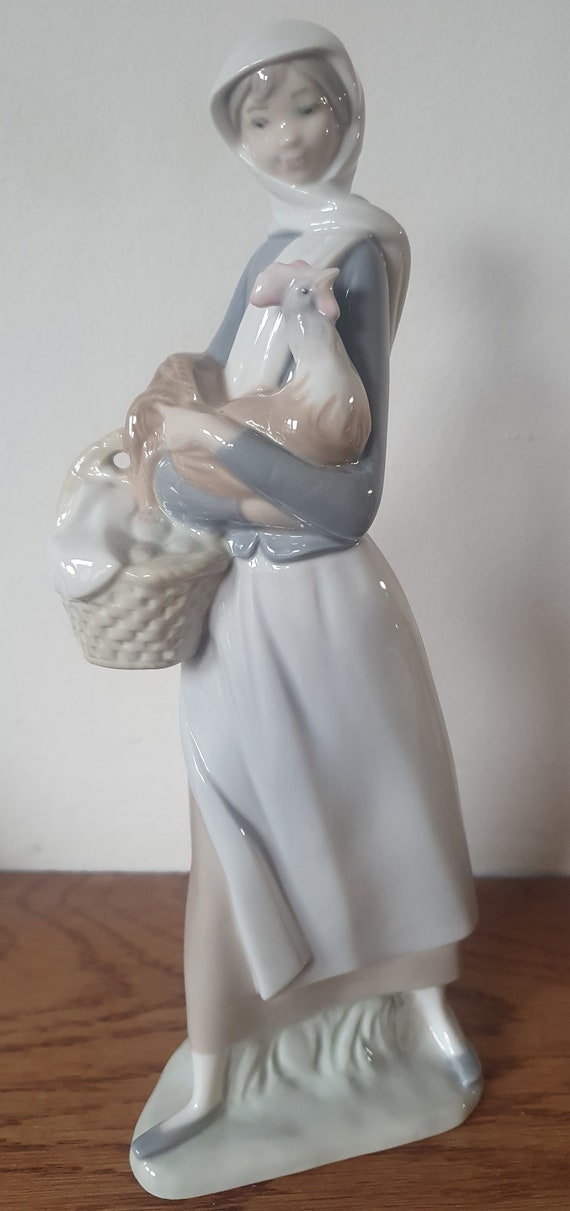 Lladro Figurines Retired, Girl with Cockerel #4592, figurines and knick knacks, Porcelain Fine Art Sculpture, Gifts For Her, Vintage Art