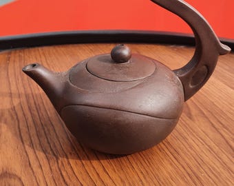 Antique vintage Yixing Japanese Tokoname style teapot,  Kyusu Dark Clay Pot Tea  Lovers Gift Oolon Collectors Gifts