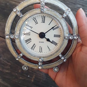 Mantle Clock Diamond Studded Bling Metal Two&#39;s Company Ornate Gorgeous Vintage, Decorative Ornament Clock Gifts Collectibles Gifts Valentine