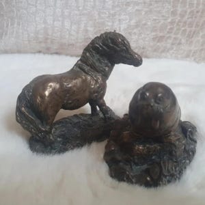 Regalos de aniversario de bronce, regalos de caballos, esculturas de bronce de decoración vintage, figuras de animales de arte en miniatura, objetos de colección, regalos de morsa para ella