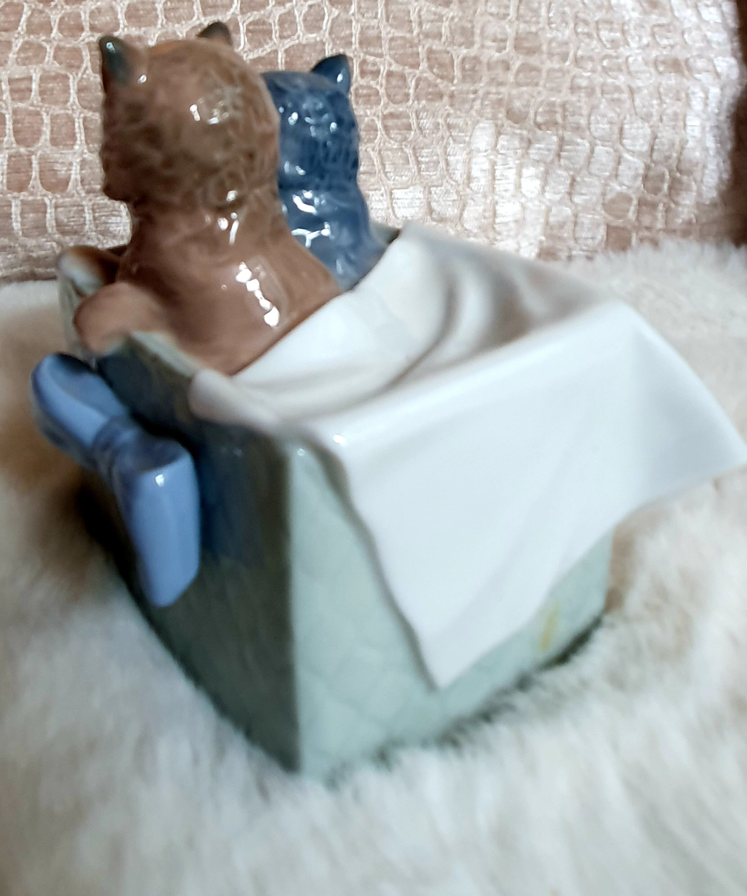 Lladró Figurine, NAO 1080 Kitten in Washing Basket, in Box, Lladro Cat  Gifts, Animal Art, Cat Lovers Gift, Animal Figurines Statues Retired -   Canada