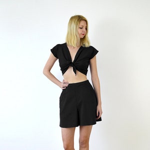 AVA Crop Top et Culottes. Ensemble de coords. Ensemble top et short. Style rétro. Élégant. Vêtements dété. Style de vacances. Ensemble de deux pièces image 1