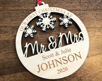 First Married Christmas Ornament, Wedding Gift, Bridal Shower Gift, Couple Gift, Personalized Ornament, Christmas Ornament, Mr & Mrs