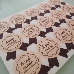 30 Stück "Handgemachte" Lunch Box Aufkleber | Lebensmitteletikett Siegel | Lecker und Frisch Label Siegel |Etiketten für handgemachte Lebensmittel| Fliege Lebensmitteletiketten Aufkleber