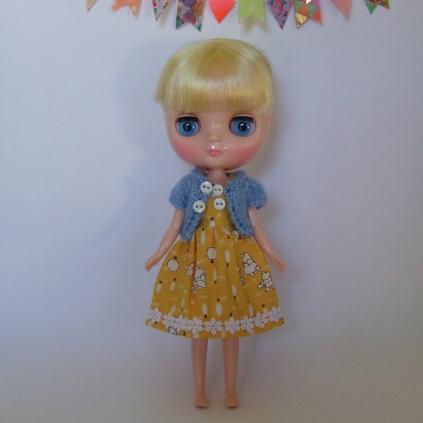 Midde Blythe Doll Tokissi Bunny Vintage Yellow Goldilocks Dress with Coordinating Blue Knitted Short Sleeve Cardy