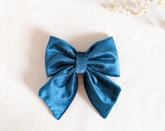 Velvet Teal Blue Hair Bow Clip, Jewel Hair Bows, Girls Hair Bows, Toddler Hair Bow, Women's Hair Bow, Velvet Hair Bow, Luxury Hair Bows