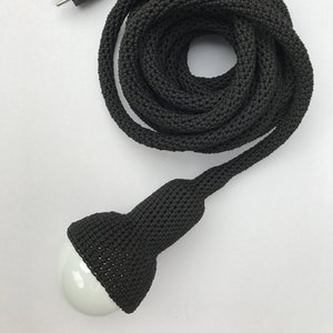 Lampe garden crocheted handmade gardenlamp in black image 1