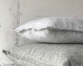 Wool basic pillow | small handmade woolfelt pillow in light grey