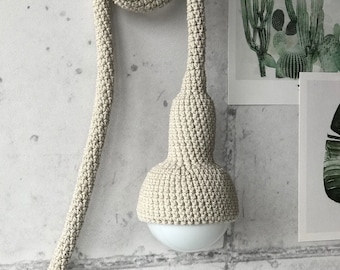 Lampe chunky | crocheted handmade plug in pendant lamp in light grey