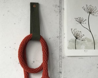 Loop XL wallhooks | handmade felt wall hanger in olive green