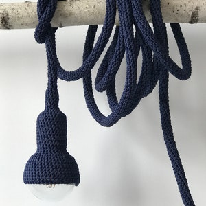 Lampe garden crocheted handmade gardenlamp in navy blue image 2
