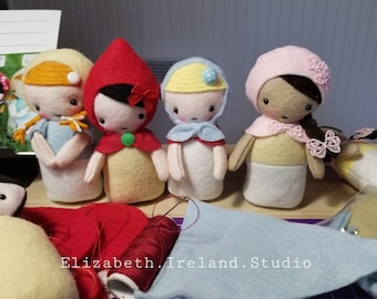 Little Travellers Collection: pure Merino-wool Evie & Friends 4.5" dolls (12cm) * set/4 dolls *doll options available