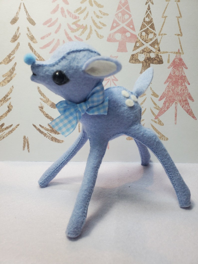 Retro Kitsch Vintage style Winter's Willow doe Deer Fawn Reindeer 1 Art Doll only 6in/15cm Posable legs soft merino-wool Periwinkle Blue doe only