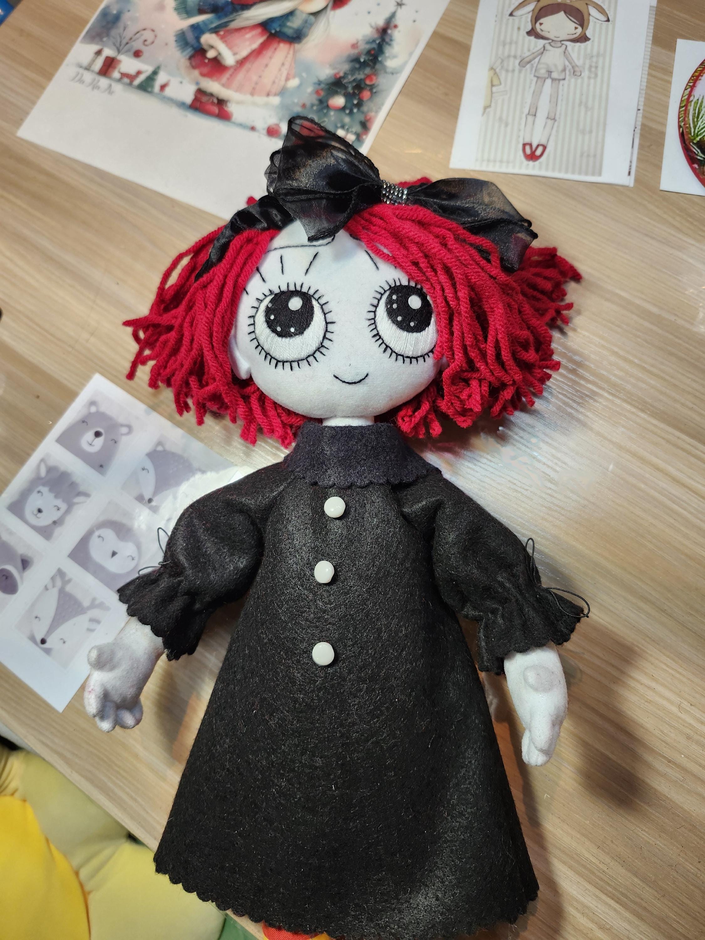 Large Sweet Ruby Gloom 18
