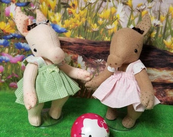 OoAK Piglet piggy pig plush doll, "Penelope /or Coco" ball-jointed merino-wool  12" (30cm) tall GIRL w curl tails !