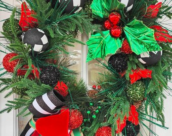 Christmas wreath green red black harlequin large 65cm