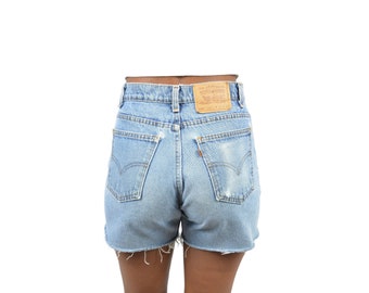levi 550 shorts womens