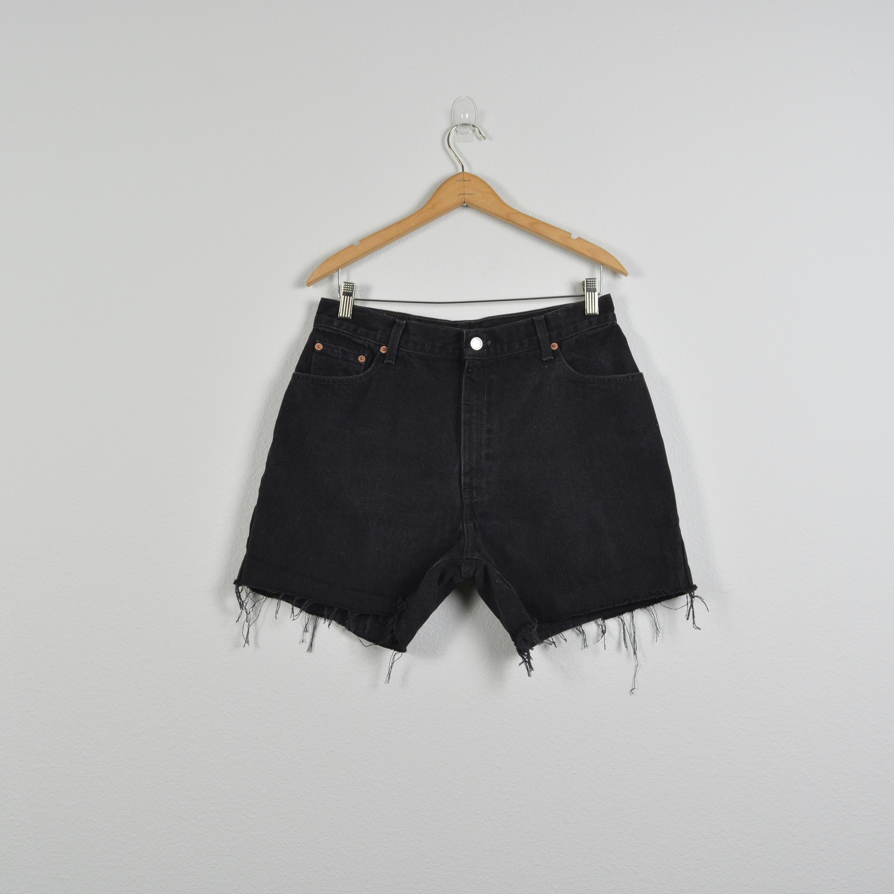 Levi's 550 denim shorts, short pants, men's size w30 cotton blue type Vintage Second Hand main image 0