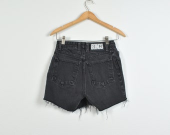 Short coupé en denim vintage noir Bongo