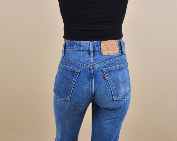 Levi's 505 Size 28 High Rise Vintage Denim Jeans