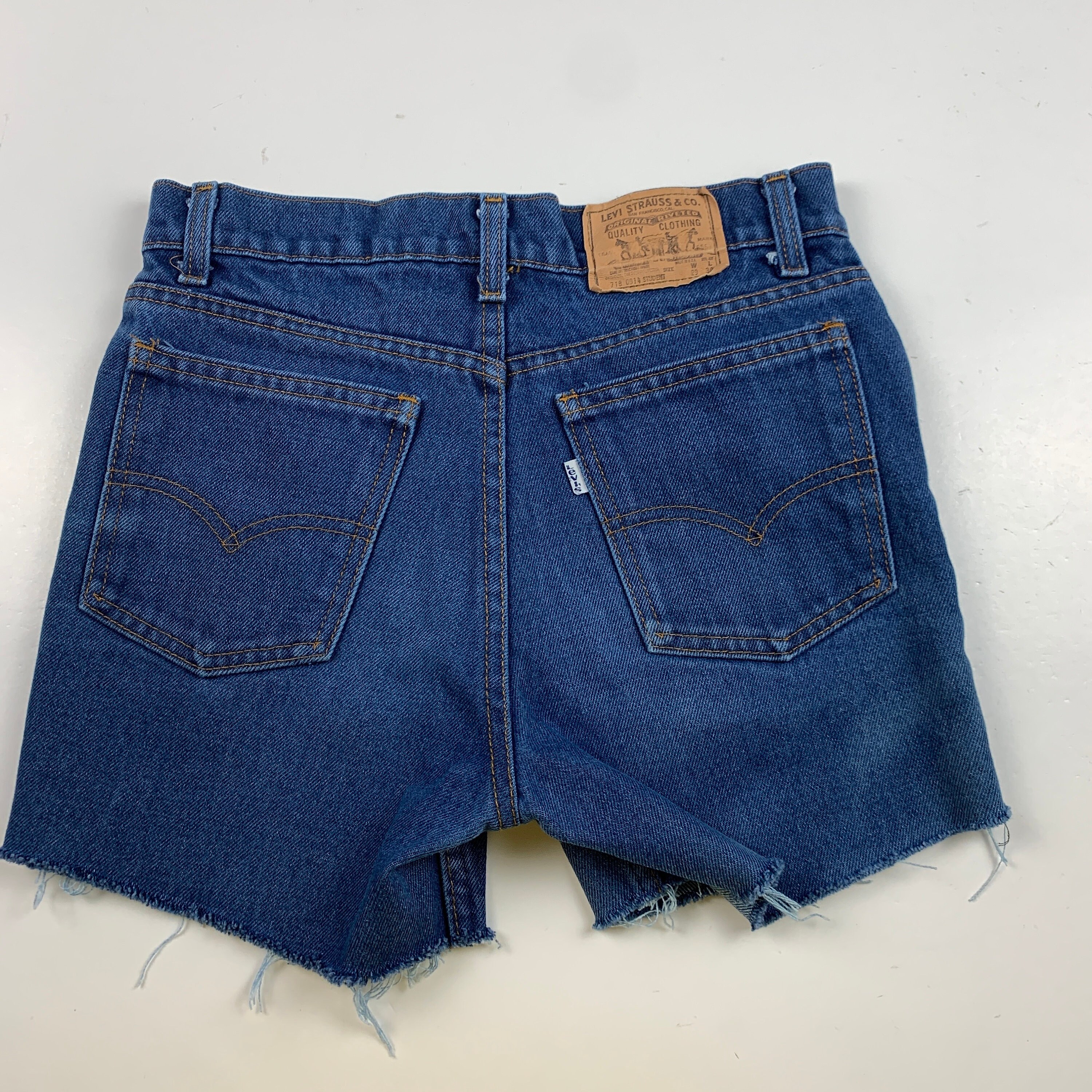 Levis 718 top