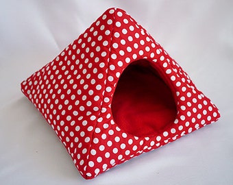 hedgehog tent, guinea pig bed, hedgehog house, hedgehog teepee, hedgehog hidey hut, hedgehog bed, pet bedding (points on red/red)