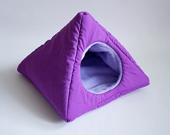 Kuschelpyramide für Meerschweinchen (lila/lavendel)