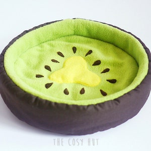 guinea pig bed, hedgehog bed, pet bed, cosy cuddle cup, fleece sofa, kiwi bed for guinea pigs or hedgehogs