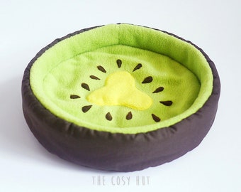 guinea pig bed, hedgehog bed, pet bed, cosy cuddle cup, fleece sofa, kiwi bed for guinea pigs or hedgehogs