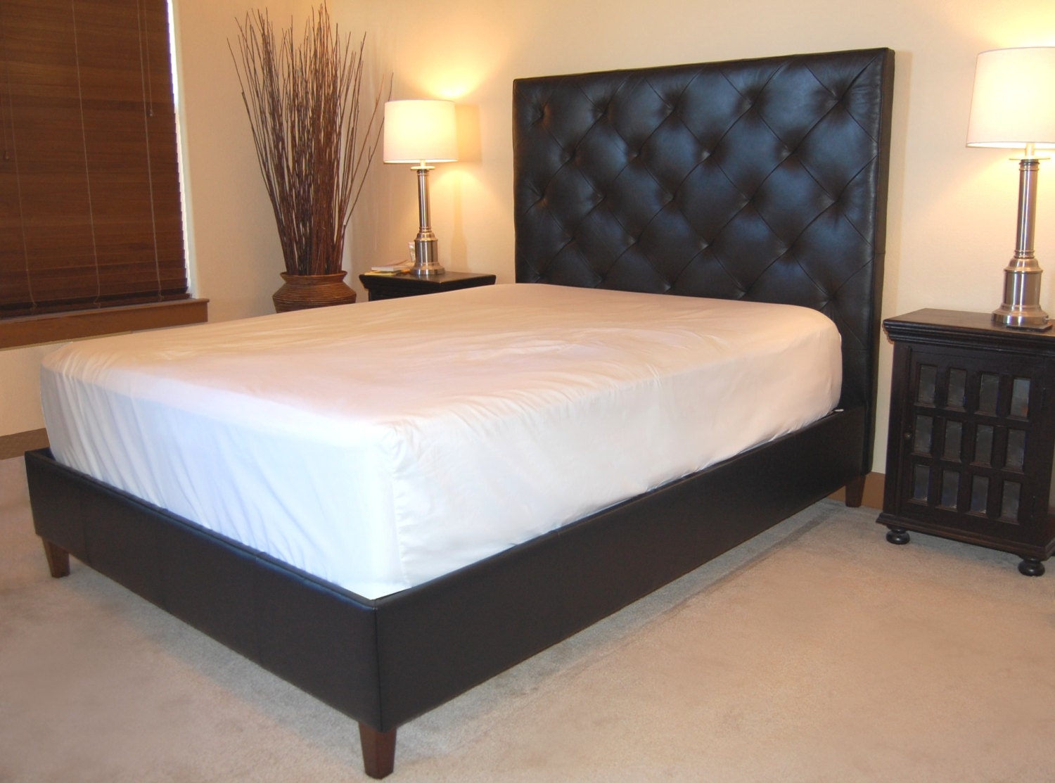 Modern Queen Size Diamond Tufted Black Genuine Leather Bed