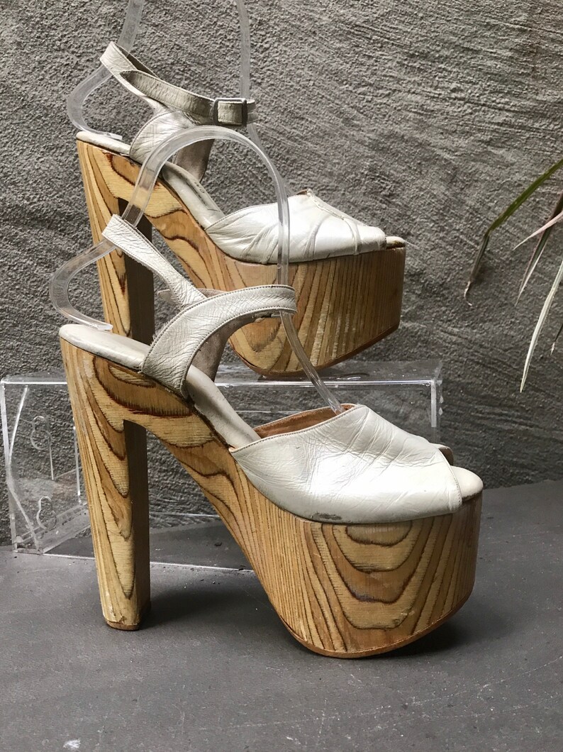 2019 Women Shoes Peep Toe High Heels Pumps Sky High Platform Rivets Sexy Heels Party Clubwear 