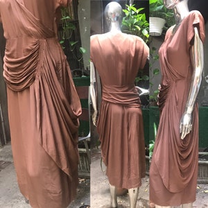 VTG 1940s brown asymmetrical avant-garde dress