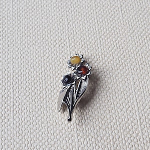 Amber Flower Brooch