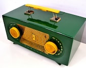 Jade Green 1955 Zenith Model R511F AM Tube Radio